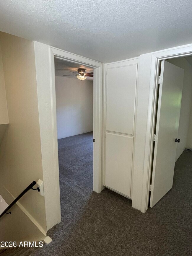 Building Photo - 10431 North 11th St