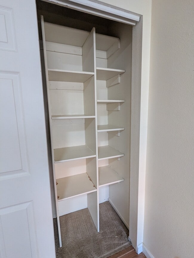 Building Photo - 3531 Windmill Dr