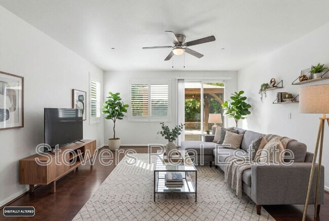 Building Photo - 651 N Andalusia Way