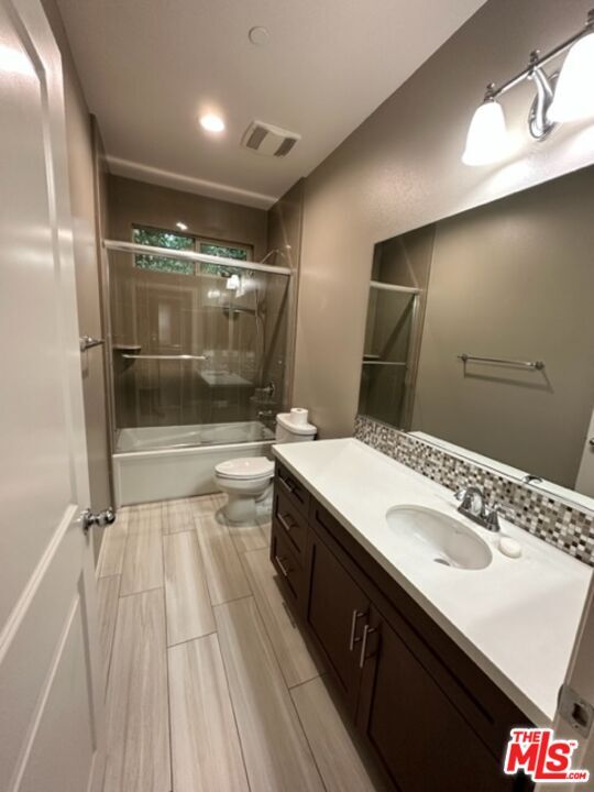 Building Photo - 17032 Cantlay St