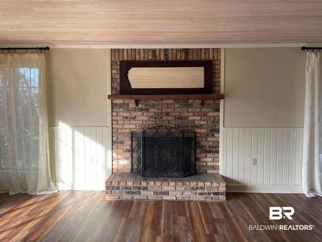 Building Photo - 6621 Purvis Rd