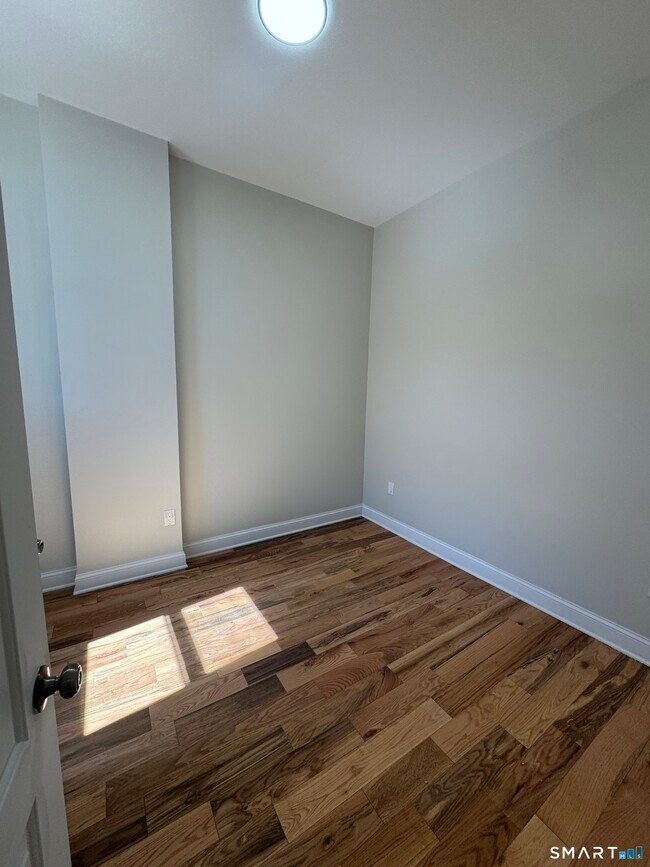 Building Photo - 740 Dixwell Ave