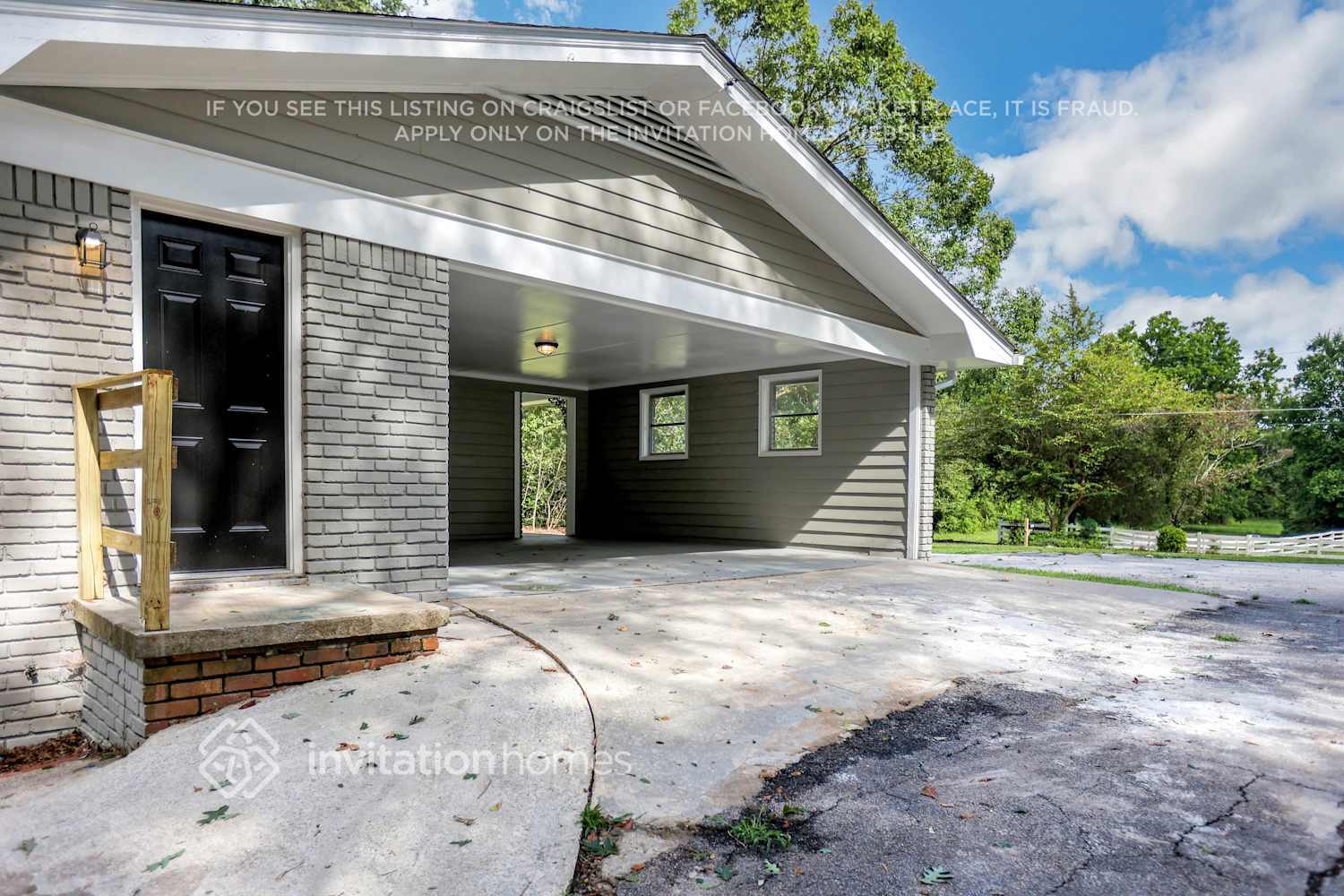 Building Photo - 5561 George Rd