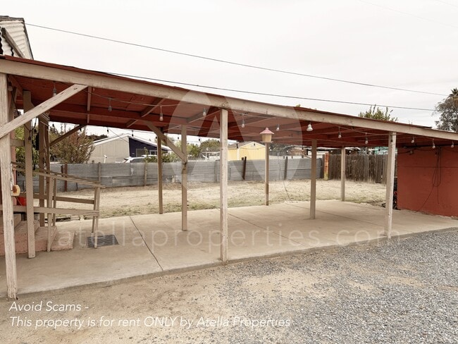 Building Photo - 25781 7th Ave