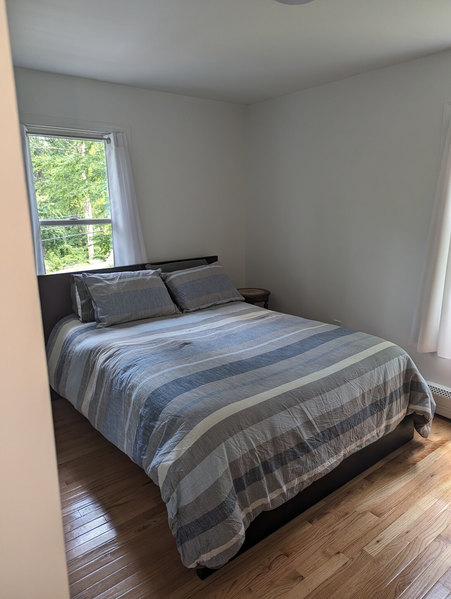 Bedroom 3 10x13 - 544 Drakestown Rd