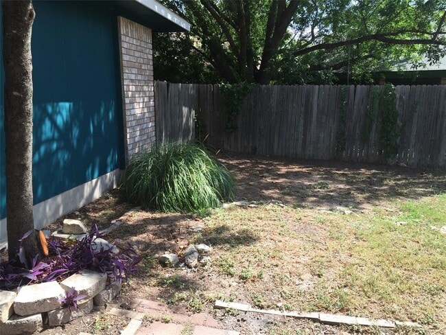 Building Photo - 14223 Anita Marie Ln