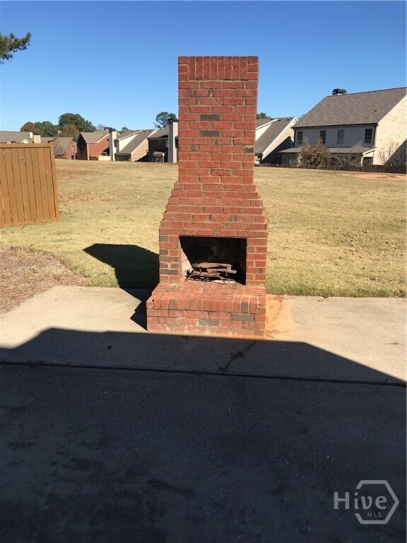 Building Photo - 2343 Cold Tree Ln