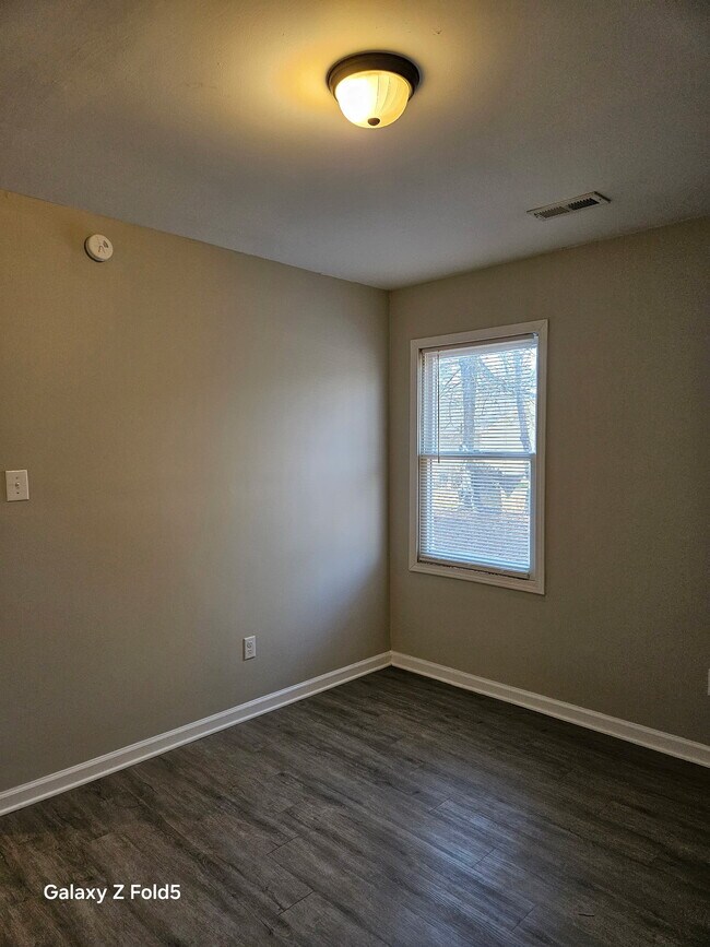 Building Photo - 200 A Galilean