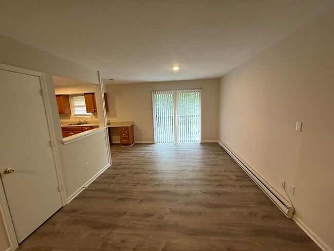 Building Photo - 3306 Belle Meade Dr