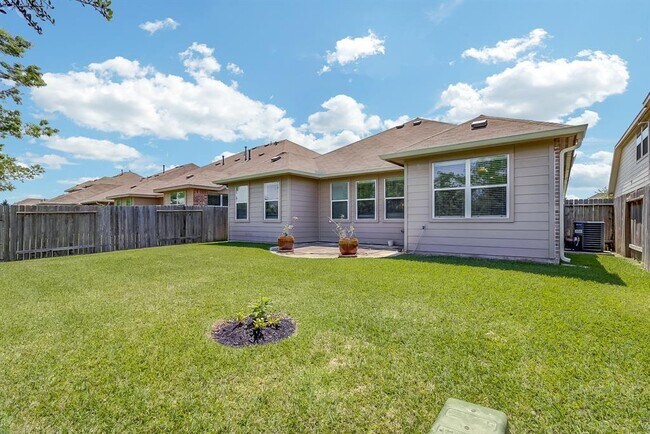 Building Photo - 21702 Alta Peak Way