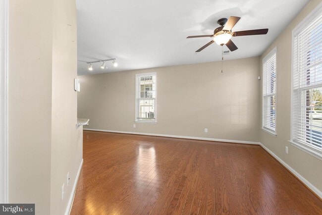 Building Photo - 19441 Promenade Dr