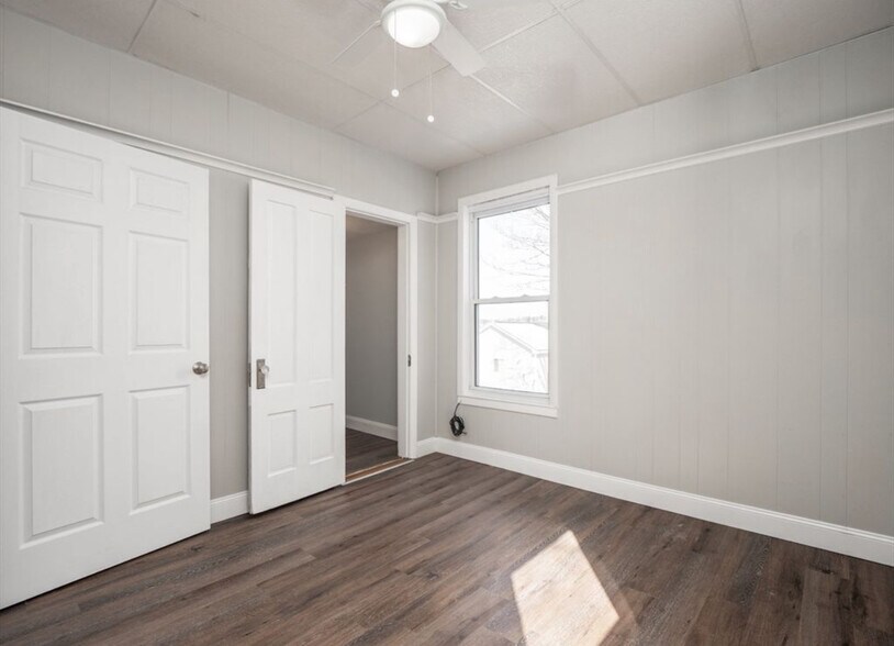 Building Photo - 95 Green Hill Pky