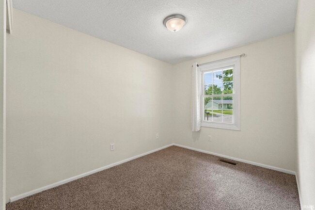 Building Photo - 2606 Sandarac Ln