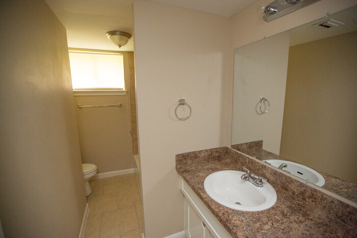 Building Photo - 5602 Briarwick Ln