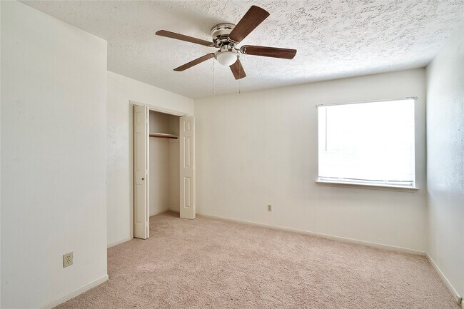 Building Photo - 3222 Settlers Way Blvd