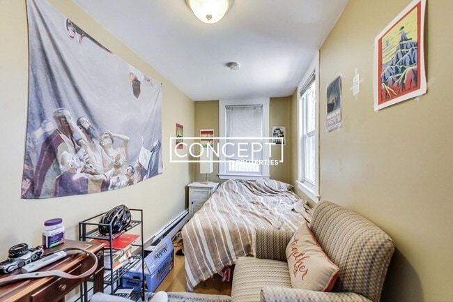 Building Photo - 47-A Hillside St. Unit 1