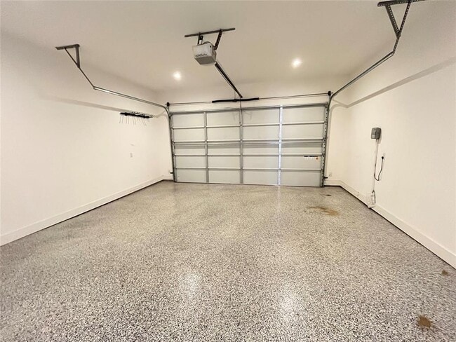 Building Photo - 6405 Keegans Dr