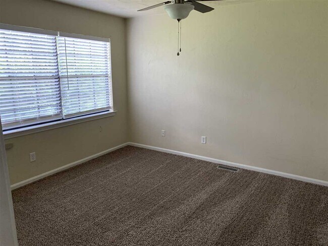 Building Photo - 2622 Old Bainbridge Rd