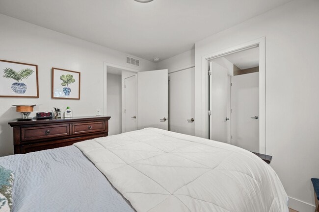 Building Photo - 3448 W 36th Ave