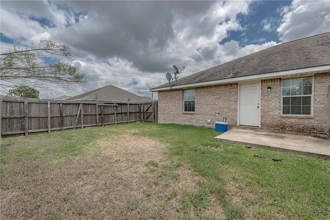 Building Photo - 3532 Paloma Ridge Dr
