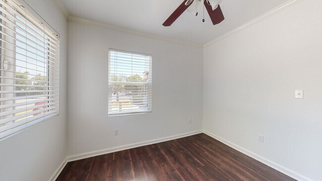 Building Photo - 1711-1713 Redondo Blvd