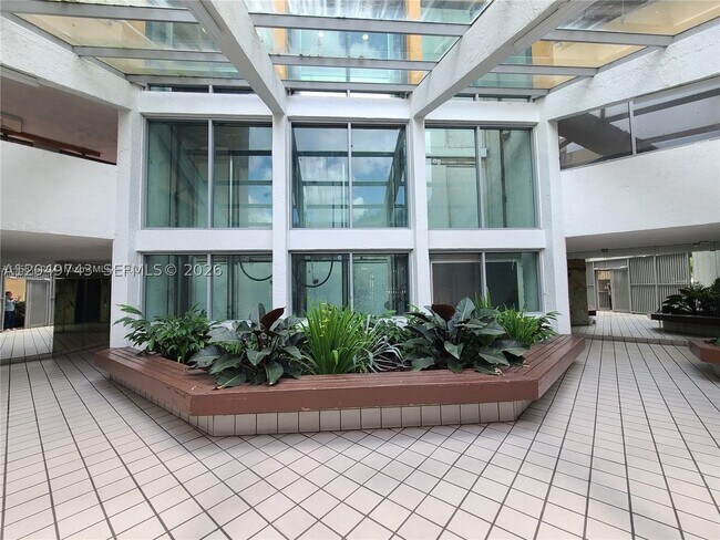 Building Photo - 11800 SW 18th St