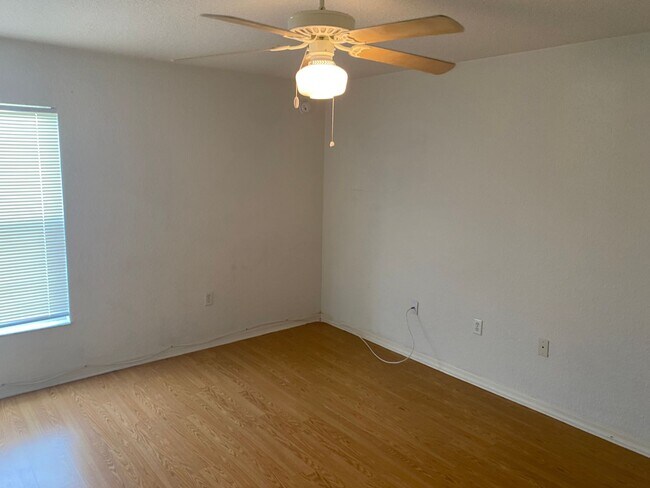 Building Photo - Now Available: 4BR/2BA Modern Home