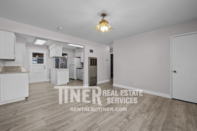 Building Photo - 7851 Winding Way
