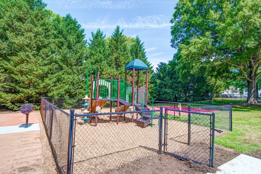 Play Ground - Timberstone