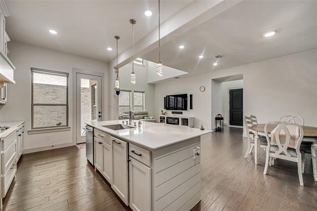 Building Photo - 13001 Cabana Dr