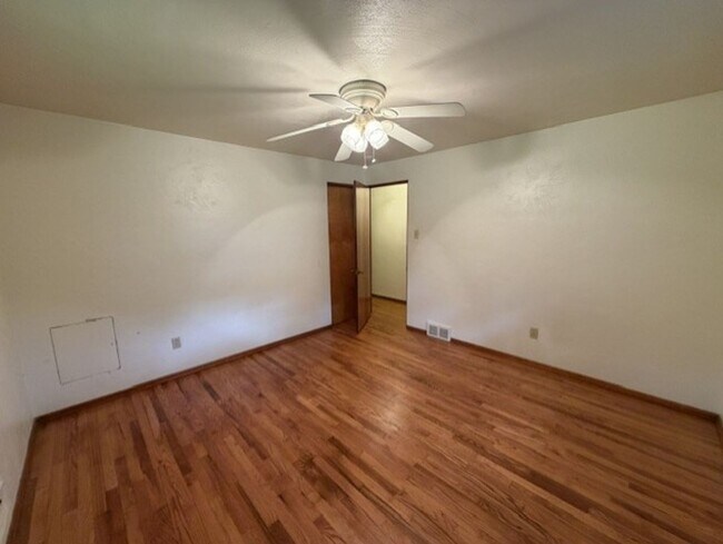 Building Photo - Beautiful Home for Rent