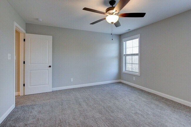 Building Photo - 2086 Ussery Rd S