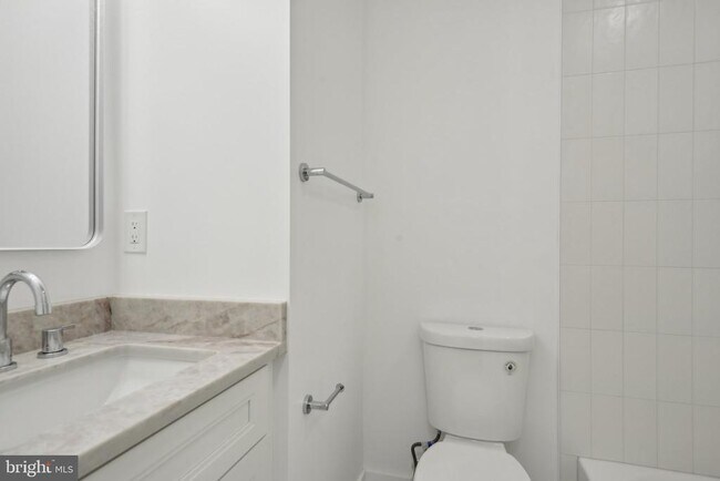 Building Photo - 1814 Ironton Dr