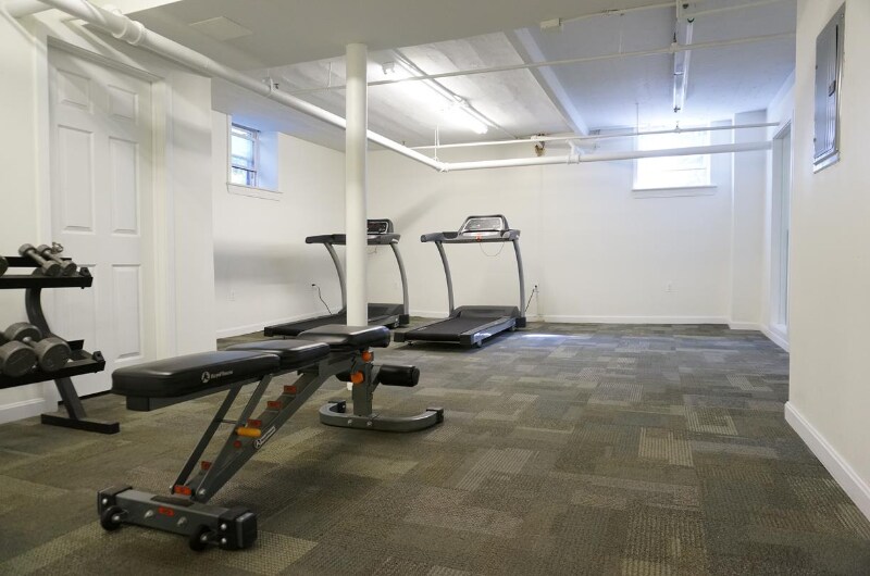 Building Photo - 1848 Commonwealth Ave