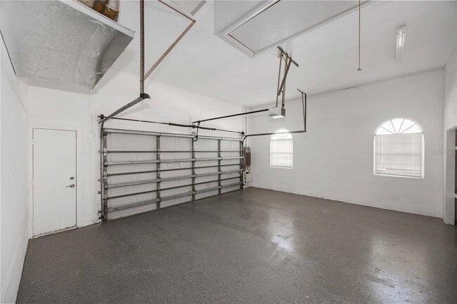 Building Photo - 2339 Miles Ct