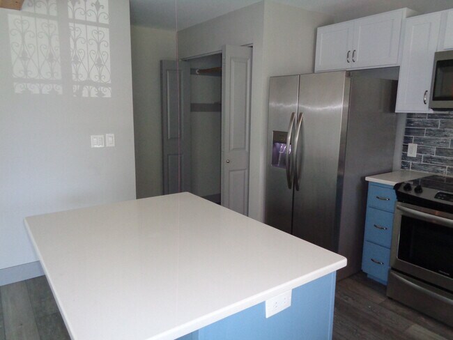 Building Photo - 1364 Northern Heights Loop NE