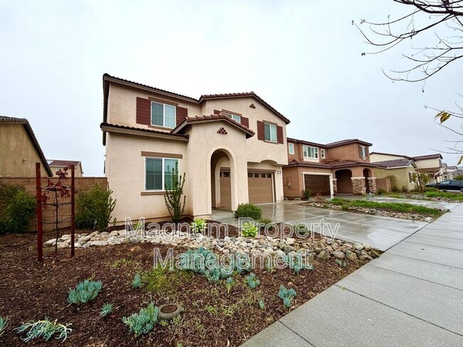 Building Photo - 31356 Sycamore Leaf Dr