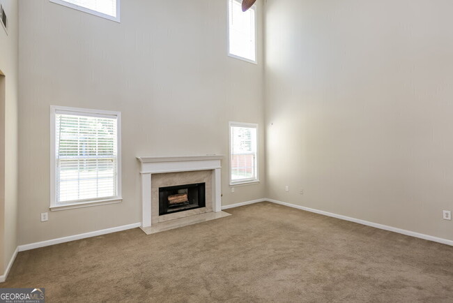 Building Photo - 2257 Mitford Ct