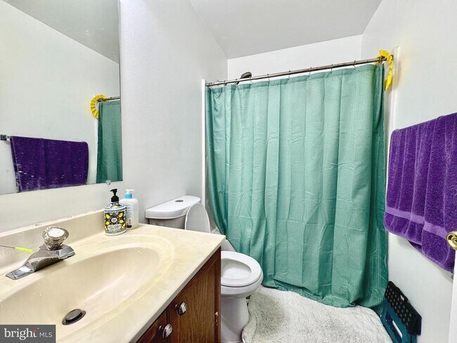 Building Photo - 597 Primus Ct