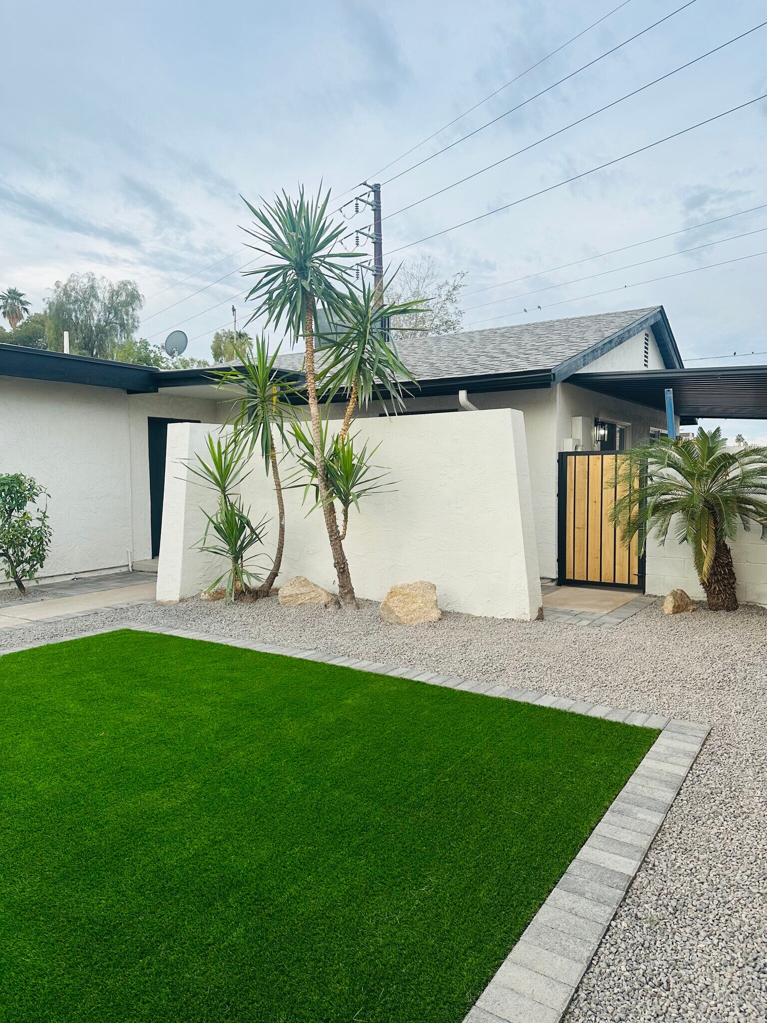 Building Photo - 2638 N 87th Ter