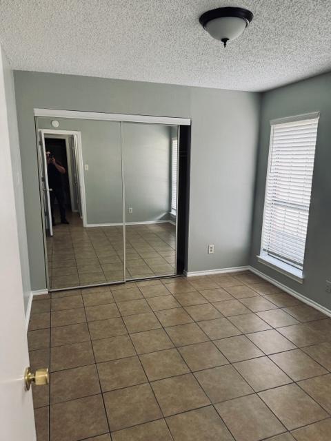 Building Photo - 5313 Riverport Dr