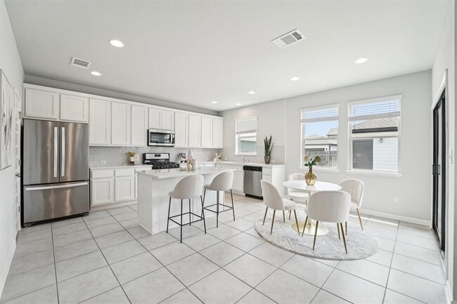 Building Photo - 2513 Pecan Island Dr