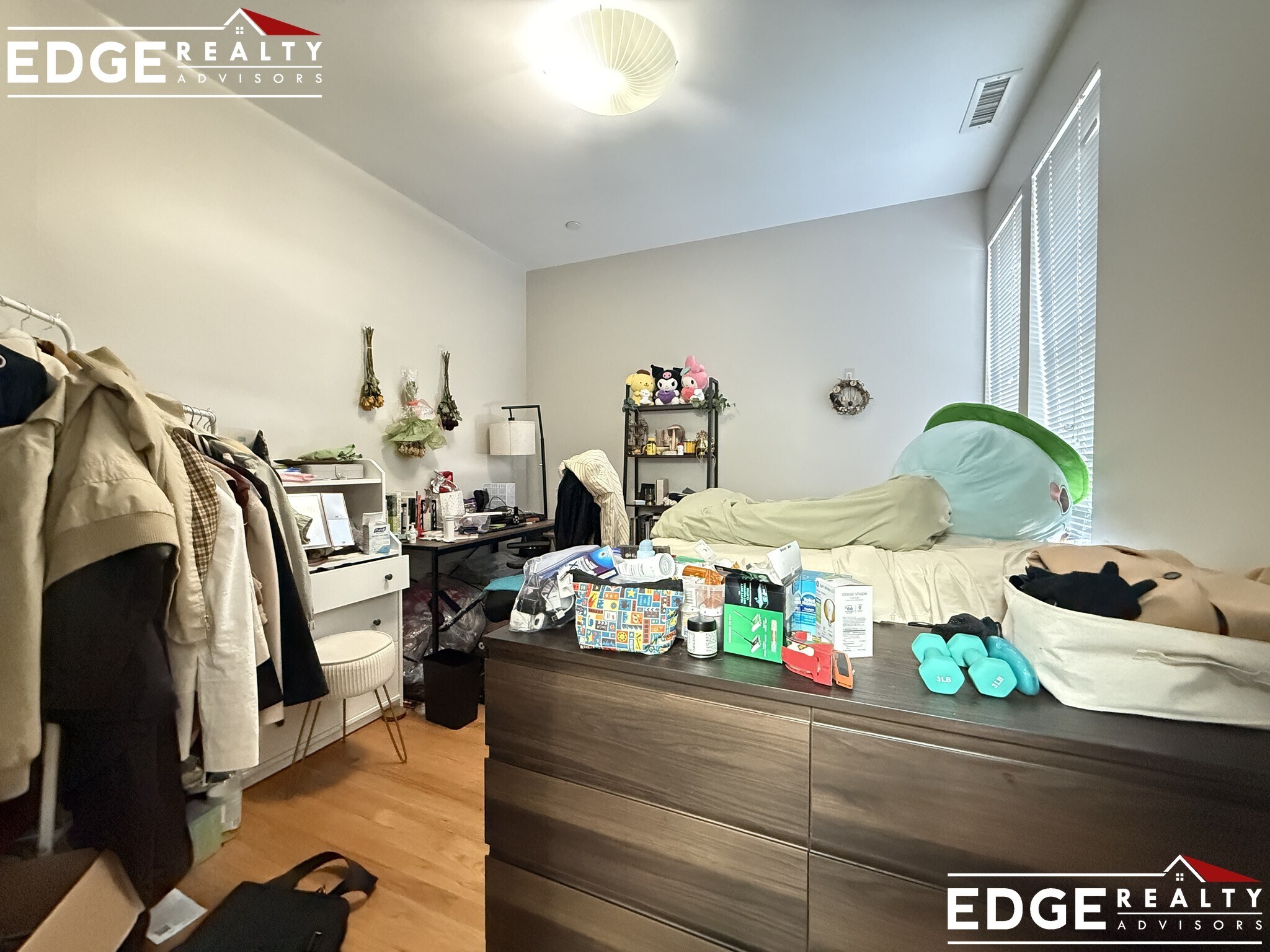 Building Photo - 53 Glenville Ave