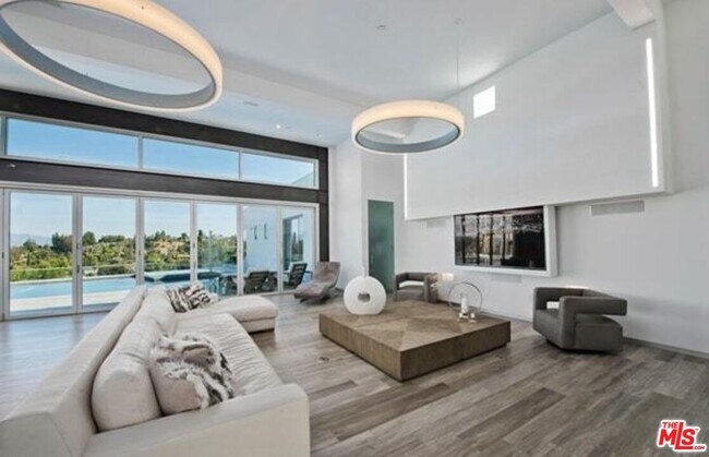 Building Photo - 16457 Westfall Pl