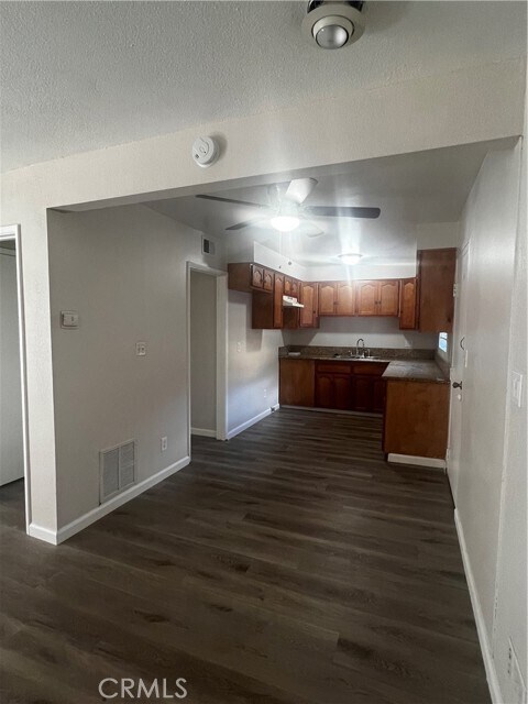 Building Photo - 12820 Stagecoach Ln