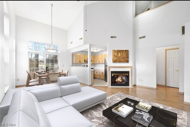 Building Photo - 870 Tollis Pkwy