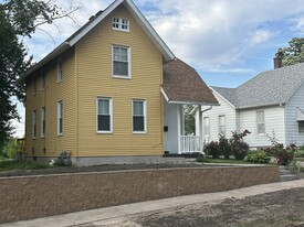 Building Photo - 2811 8th Ave