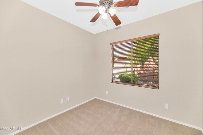 Building Photo - 40291 N La Cantera Dr