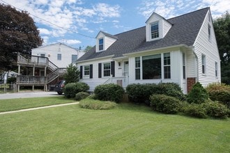 Building Photo - 4002 Spruell Dr