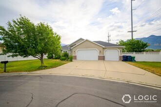 Building Photo - 9385 Tortellini Dr